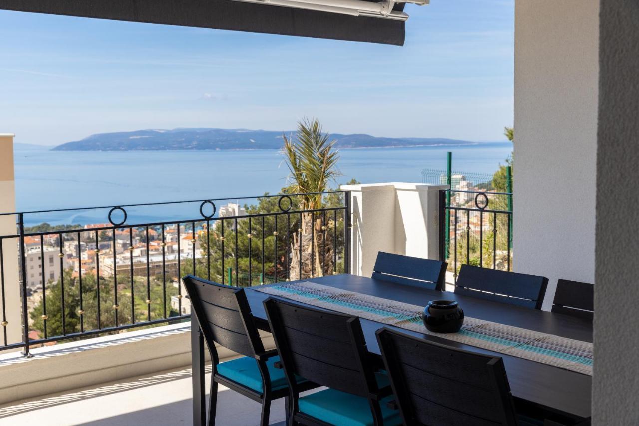 Villa Smaragd - Lapis - Luxury Apartment With Shared Pool Makarska Exterior foto