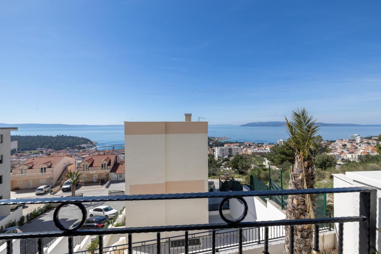 Villa Smaragd - Lapis - Luxury Apartment With Shared Pool Makarska Exterior foto