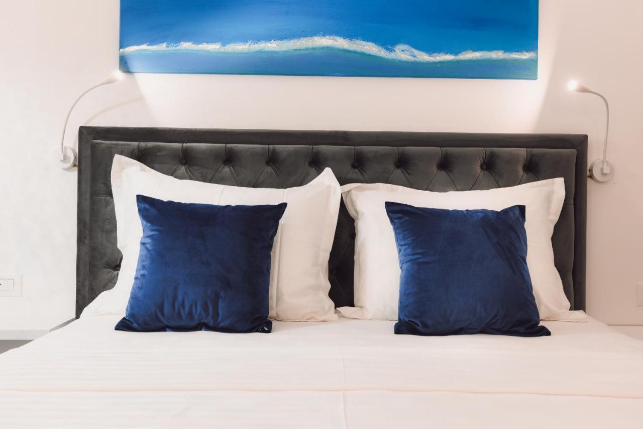 Villa Smaragd - Lapis - Luxury Apartment With Shared Pool Makarska Exterior foto