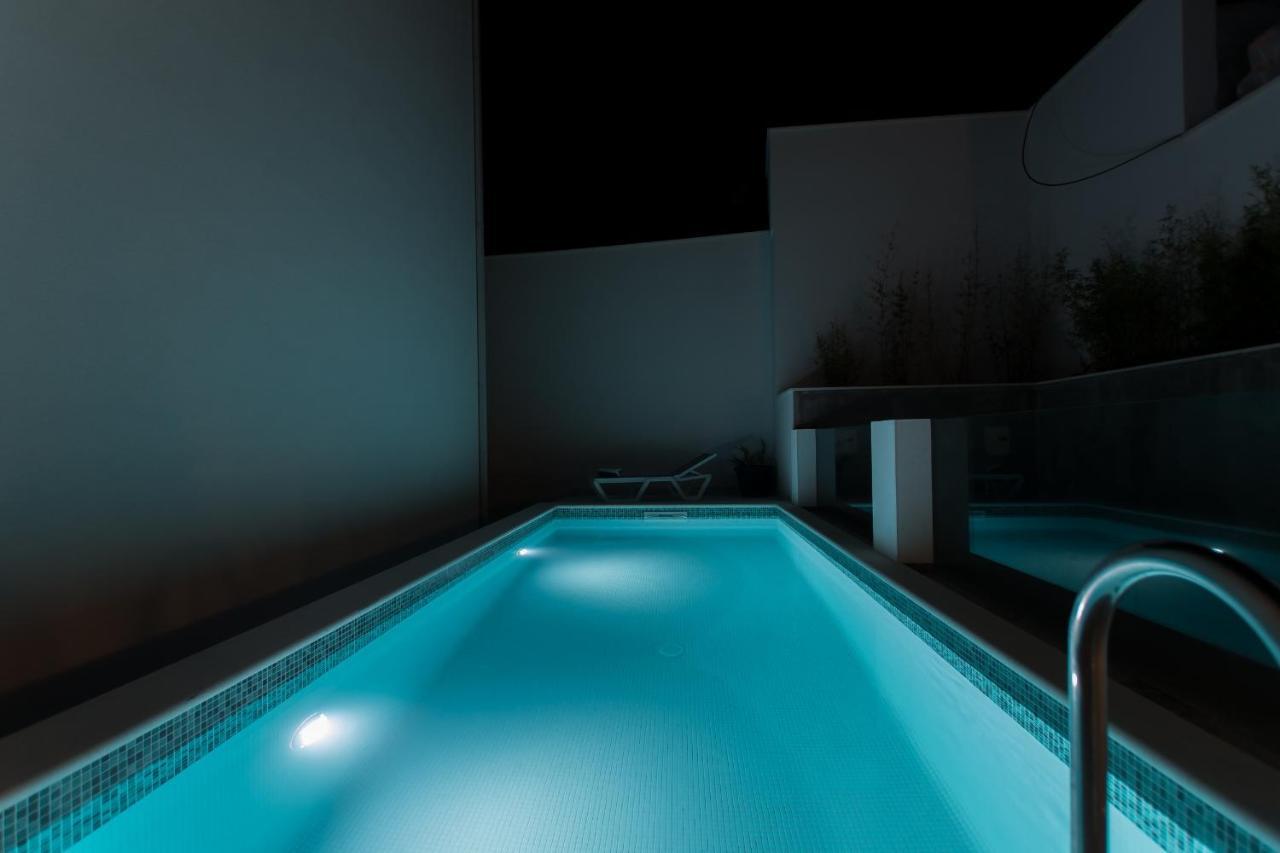 Villa Smaragd - Lapis - Luxury Apartment With Shared Pool Makarska Exterior foto